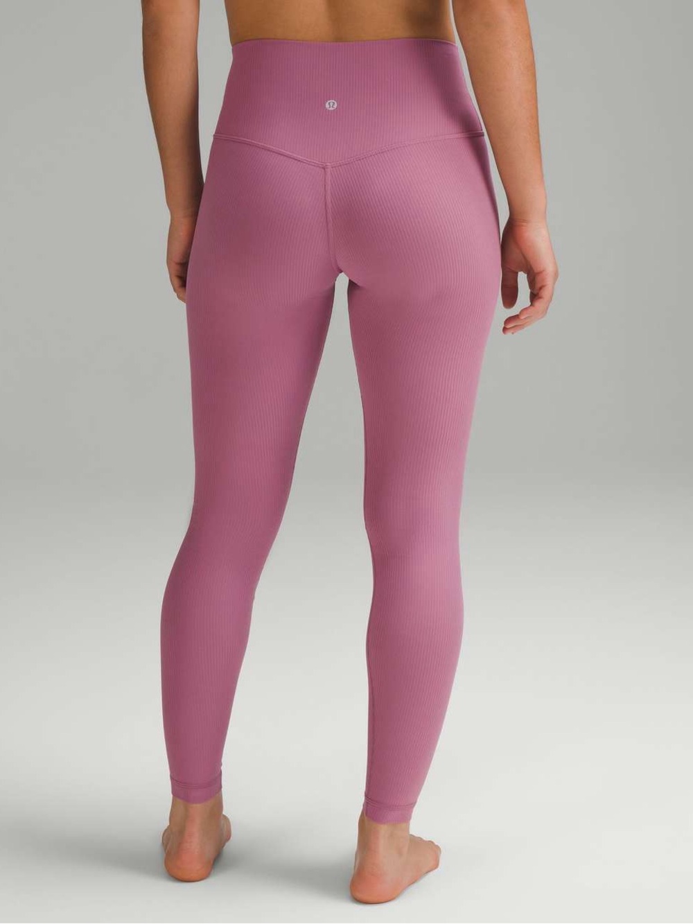 Lululemon Align Ribbed High-Rise Pant 28"
Velvet Dust Size 14